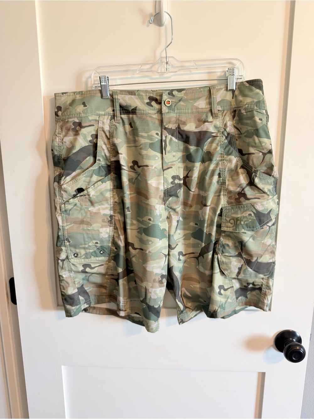 Men's Camo Cargo Shorts - Green Multi